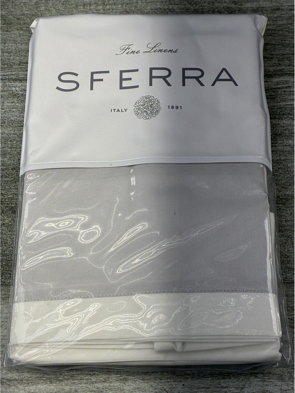 Sferra Casida King Sz Pillowcase Pair White Lunar
